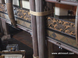 Lobby detail 2
